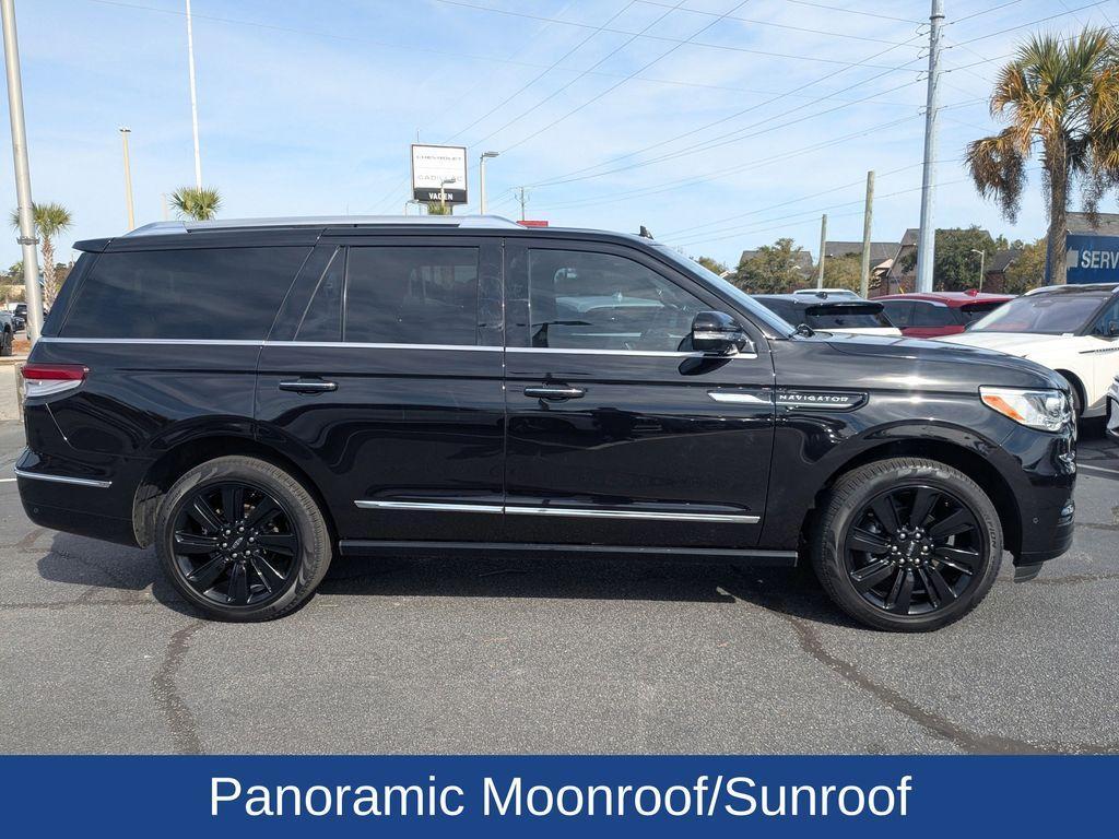 used 2024 Lincoln Navigator car, priced at $69,500
