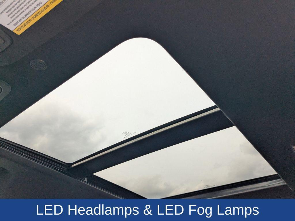 used 2022 Ford Explorer car, priced at $33,500