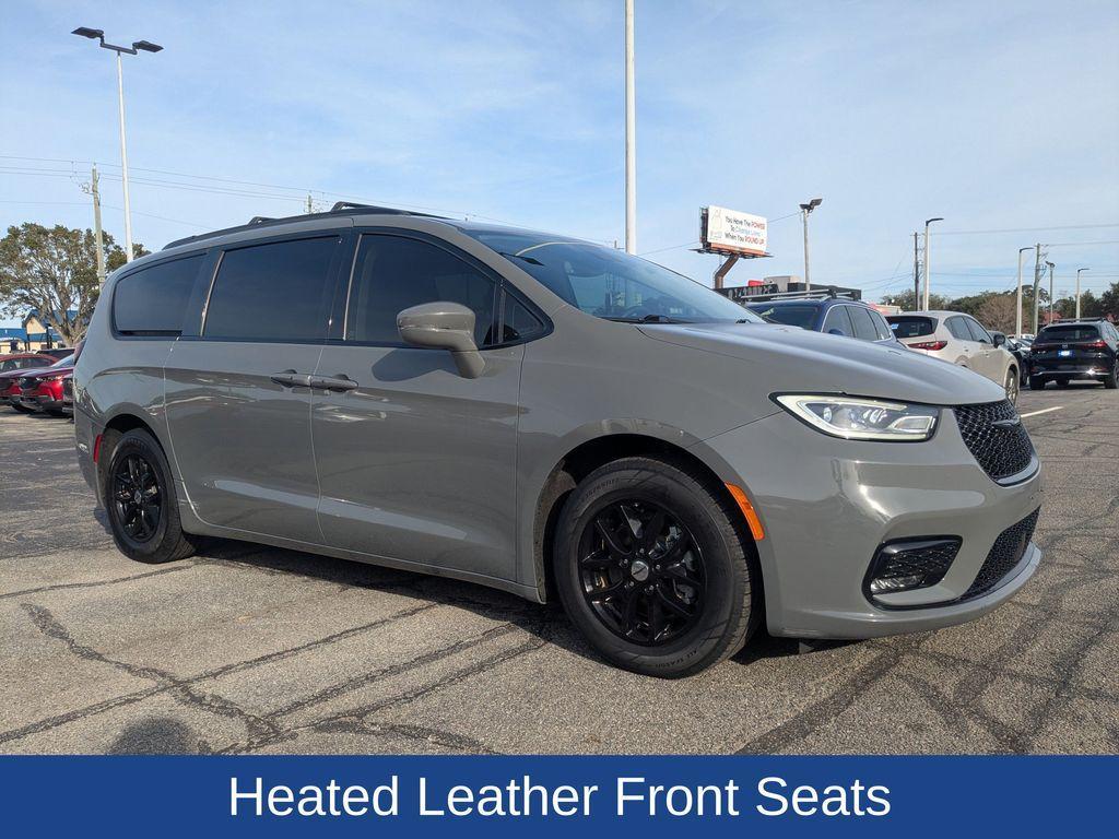 used 2022 Chrysler Pacifica car, priced at $18,500