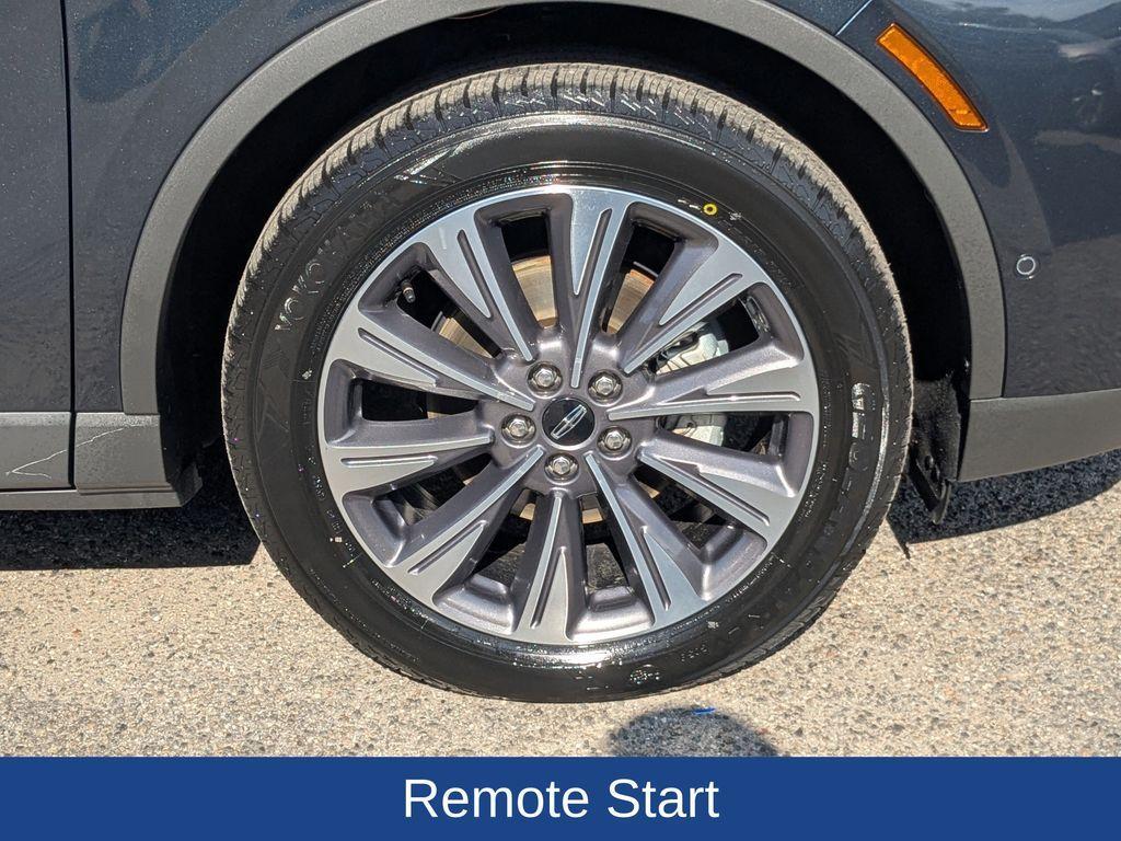 used 2022 Lincoln Corsair car, priced at $27,000