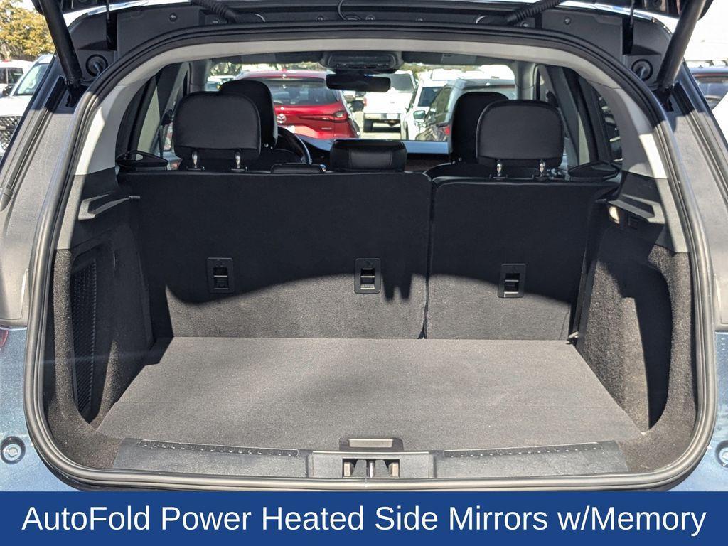 used 2022 Lincoln Corsair car, priced at $27,000