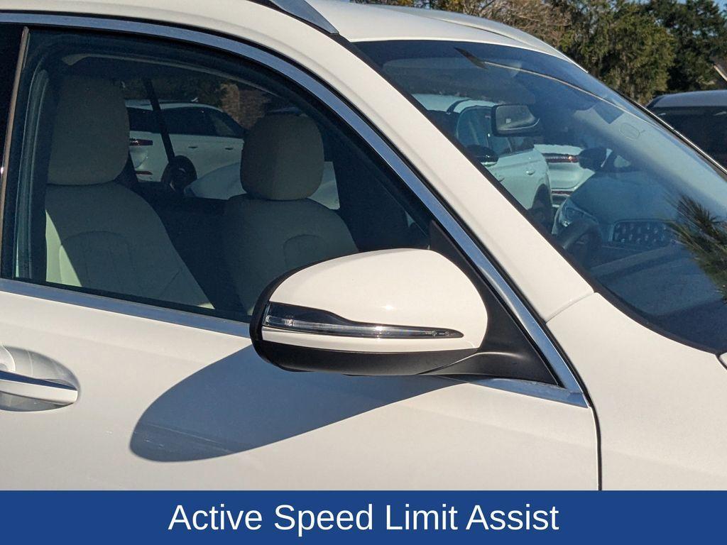 used 2020 Mercedes-Benz GLB 250 car, priced at $19,500