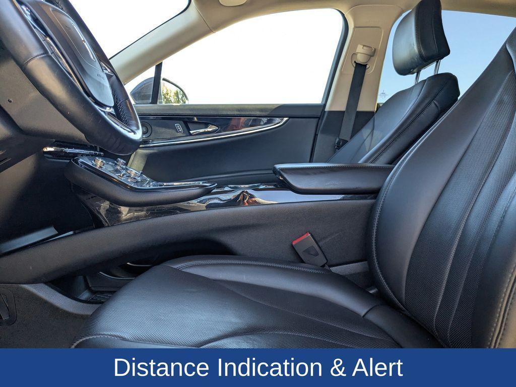 used 2022 Lincoln Nautilus car, priced at $30,000
