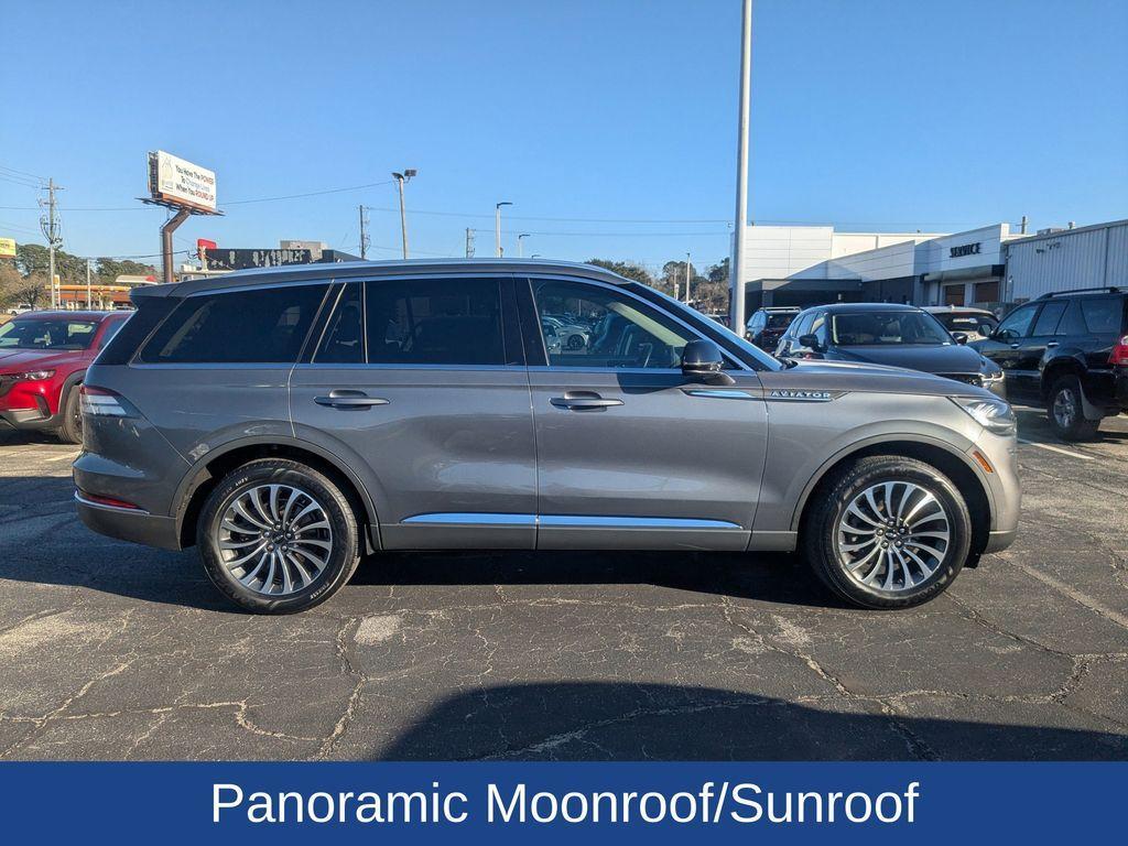 used 2022 Lincoln Aviator car, priced at $33,000