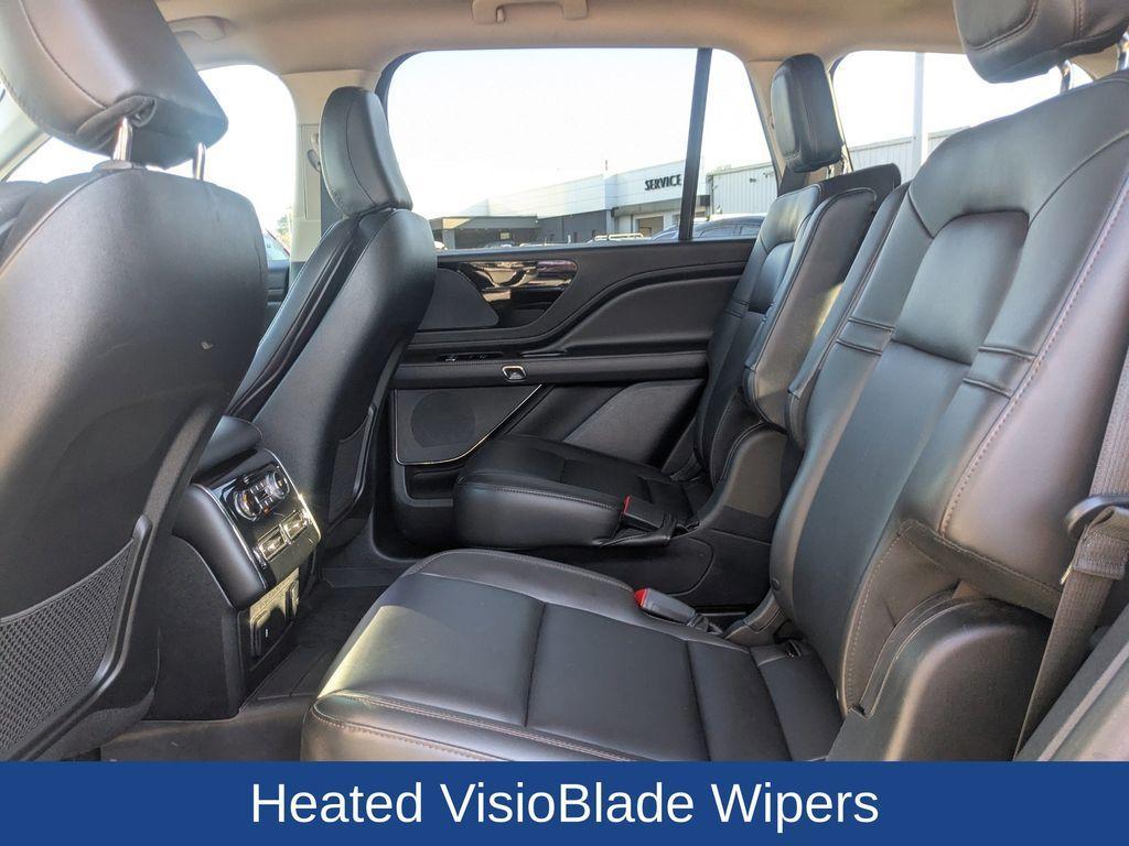 used 2022 Lincoln Aviator car, priced at $33,000