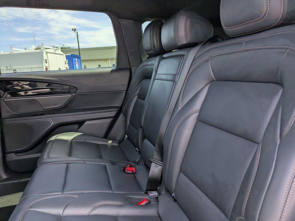 used 2024 Lincoln Nautilus car, priced at $45,399