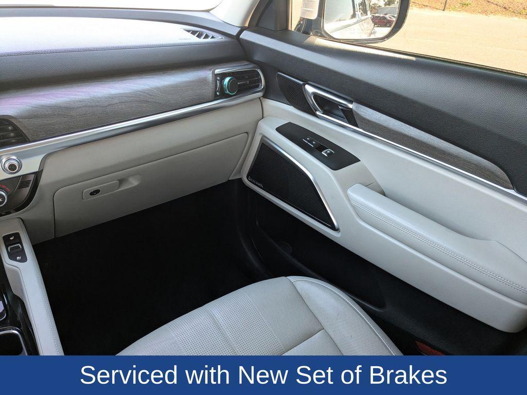 used 2022 Kia Telluride car, priced at $27,000