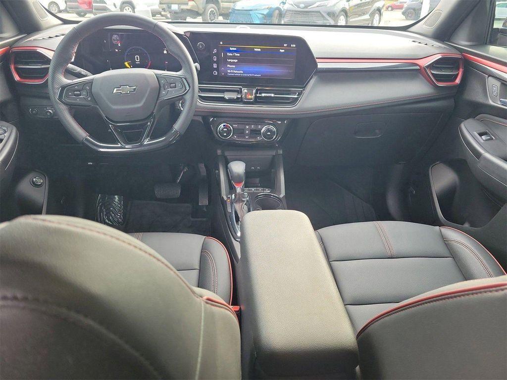 used 2025 Chevrolet TrailBlazer car, priced at $22,940