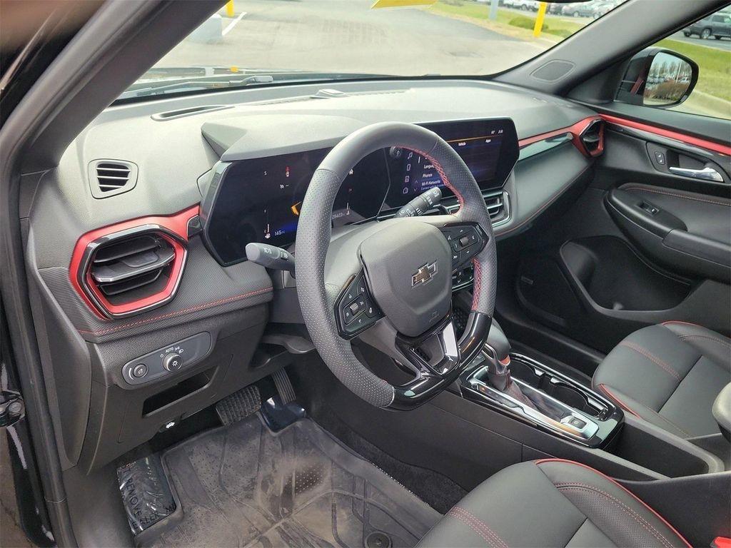 used 2025 Chevrolet TrailBlazer car, priced at $24,349