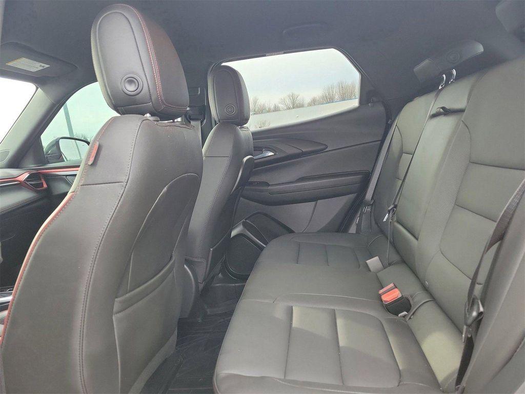used 2025 Chevrolet TrailBlazer car, priced at $22,940