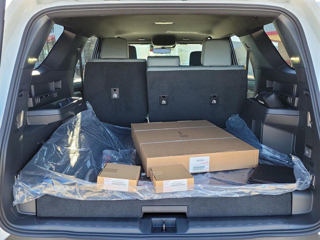 new 2026 Toyota 4Runner Hybrid car, priced at $73,013