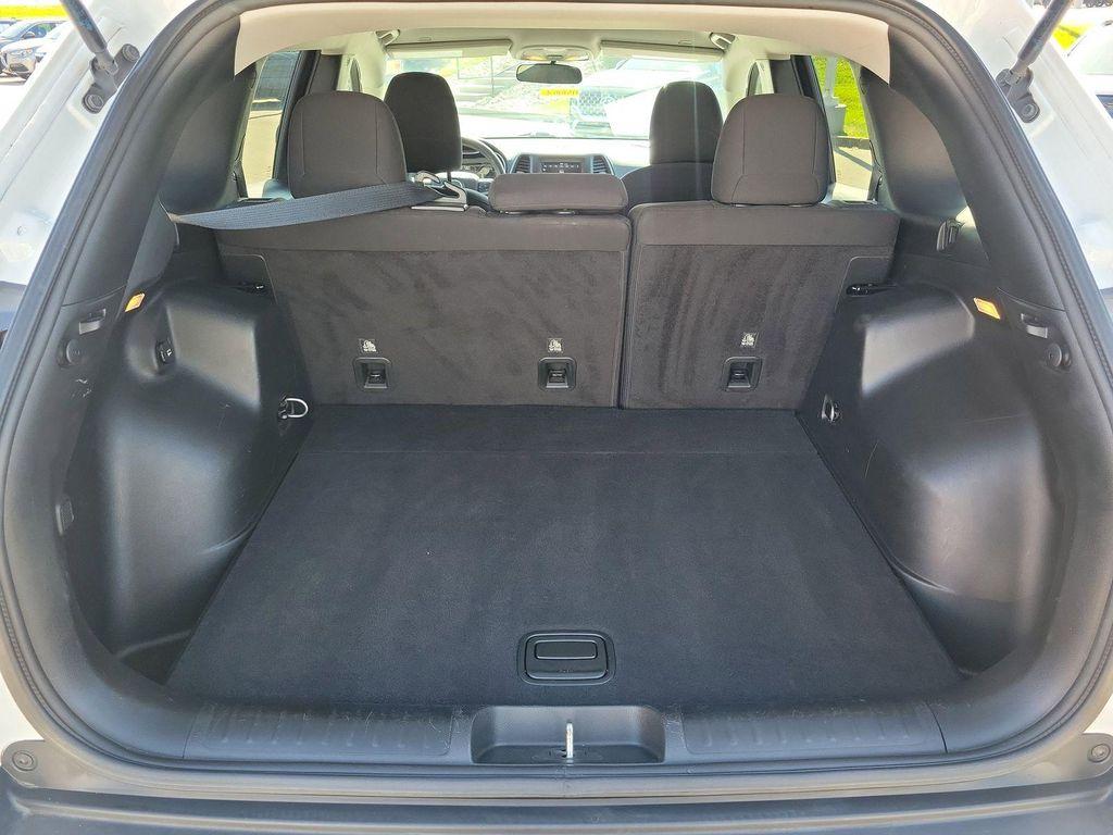 used 2019 Jeep Cherokee car, priced at $16,950