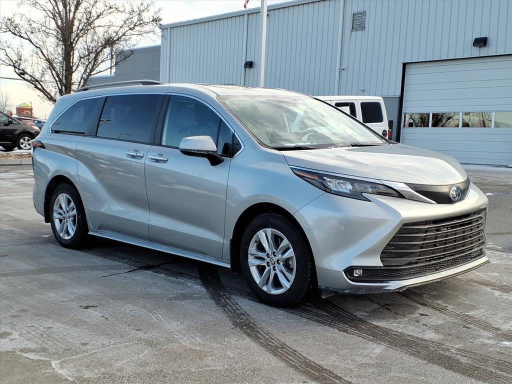 used 2025 Toyota Sienna car, priced at $43,540