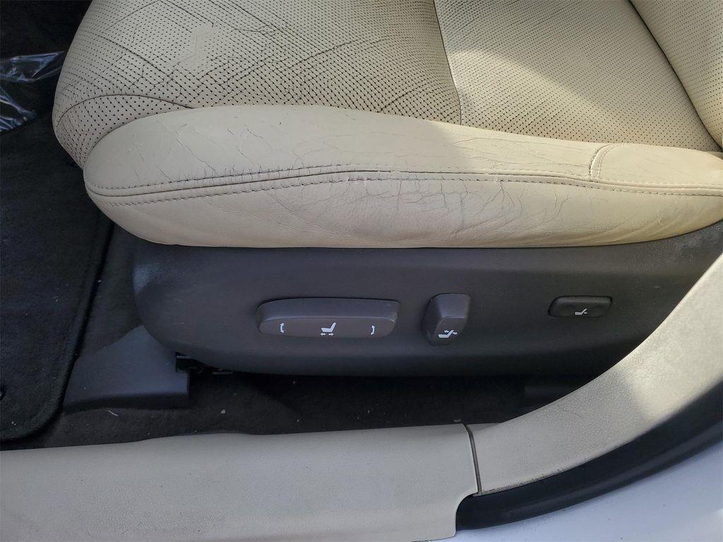 used 2010 Lexus IS 250 car, priced at $11,550