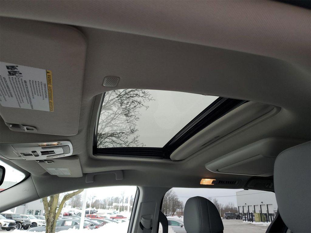 used 2023 Toyota Sienna car, priced at $44,950