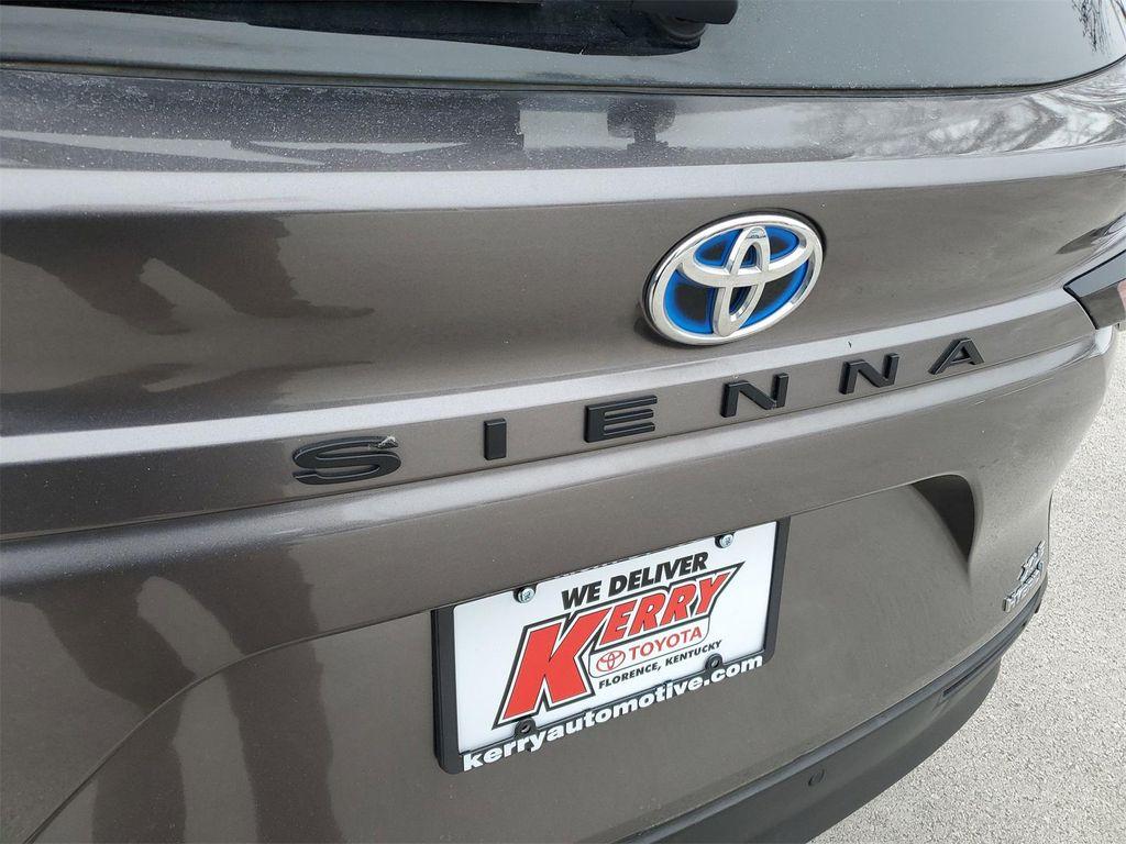used 2023 Toyota Sienna car, priced at $44,950