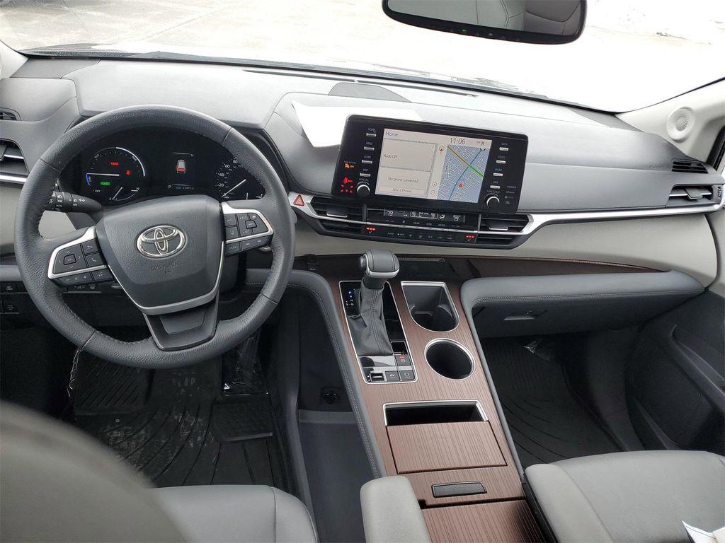 used 2023 Toyota Sienna car, priced at $44,950