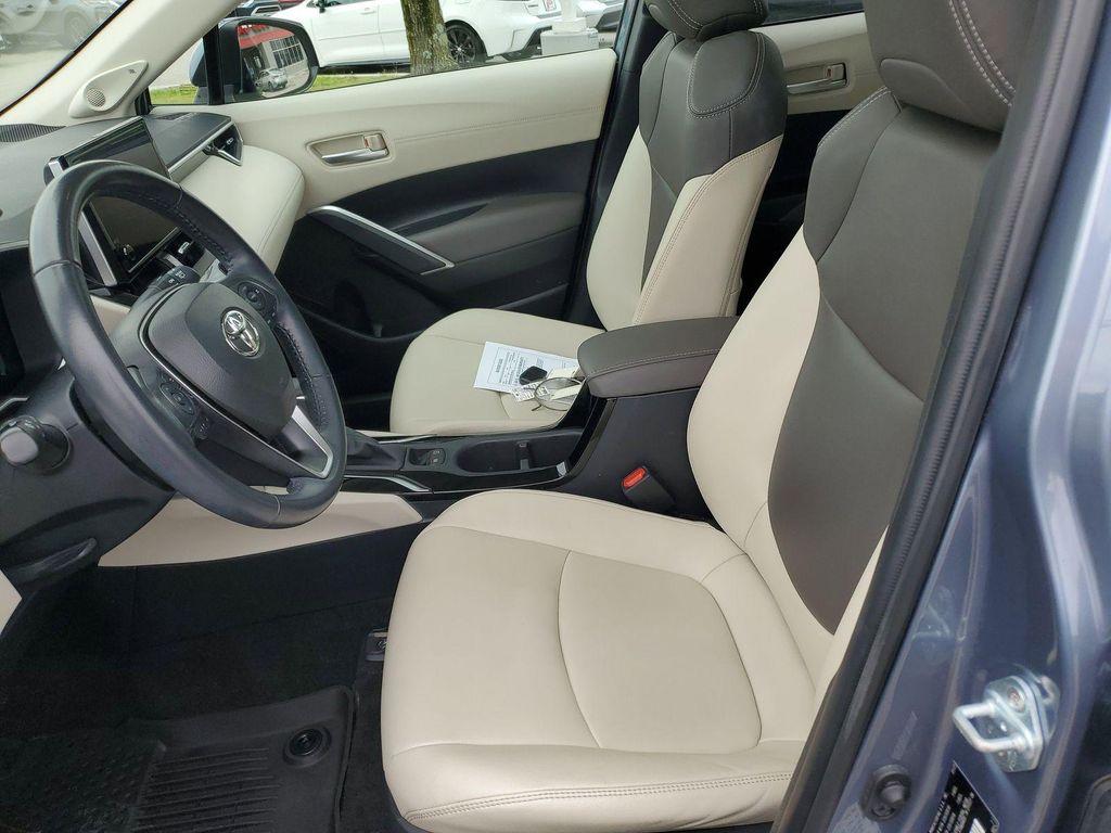 used 2023 Toyota Corolla Cross car, priced at $28,950