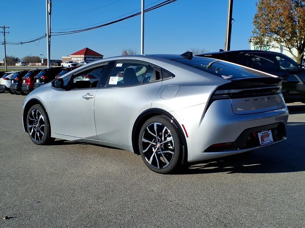 new 2026 Toyota Prius Plug-In Hybrid car, priced at $43,726