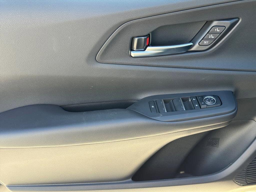 new 2026 Toyota Prius Plug-In Hybrid car, priced at $43,101