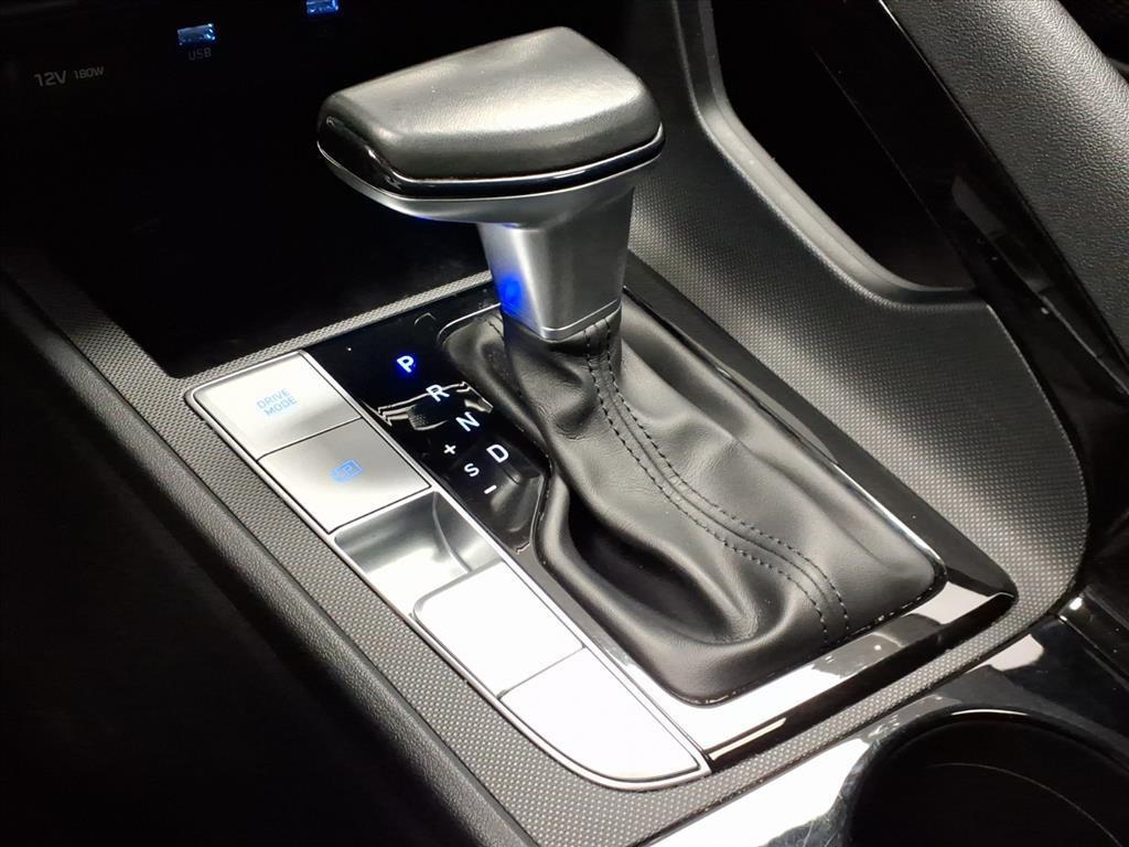 used 2021 Hyundai Elantra car, priced at $15,949