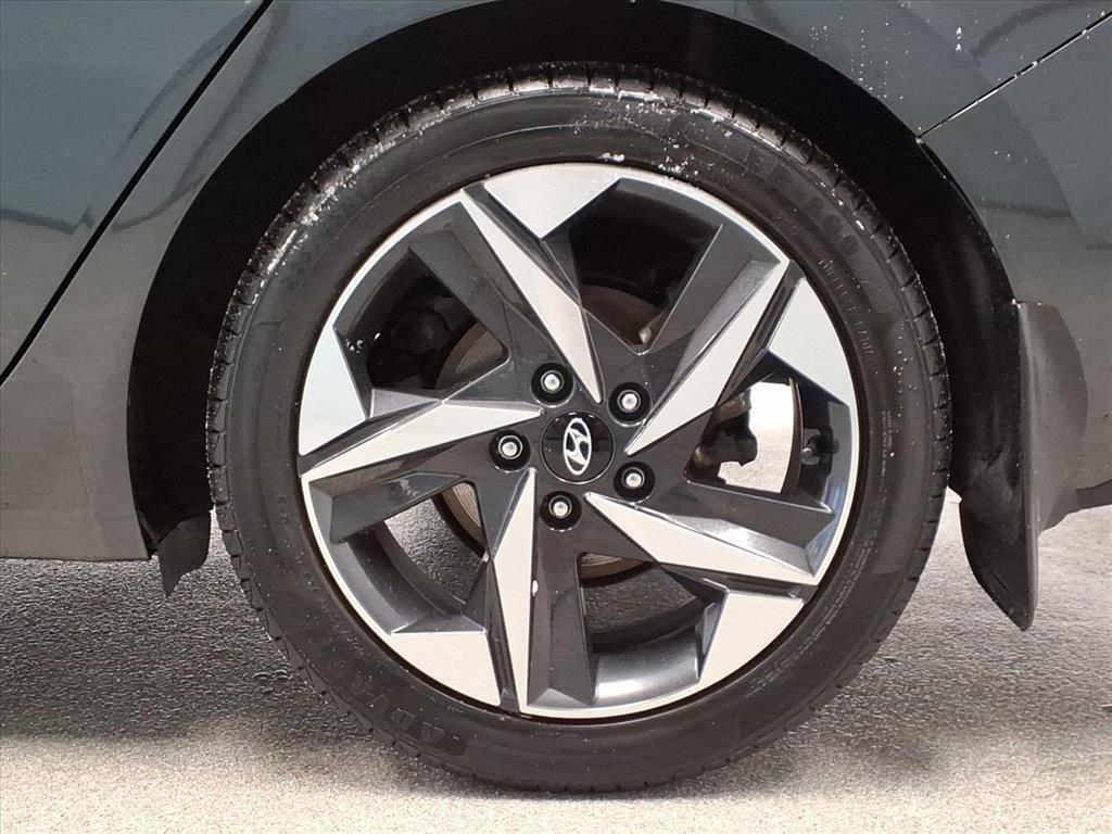 used 2021 Hyundai Elantra car, priced at $15,949