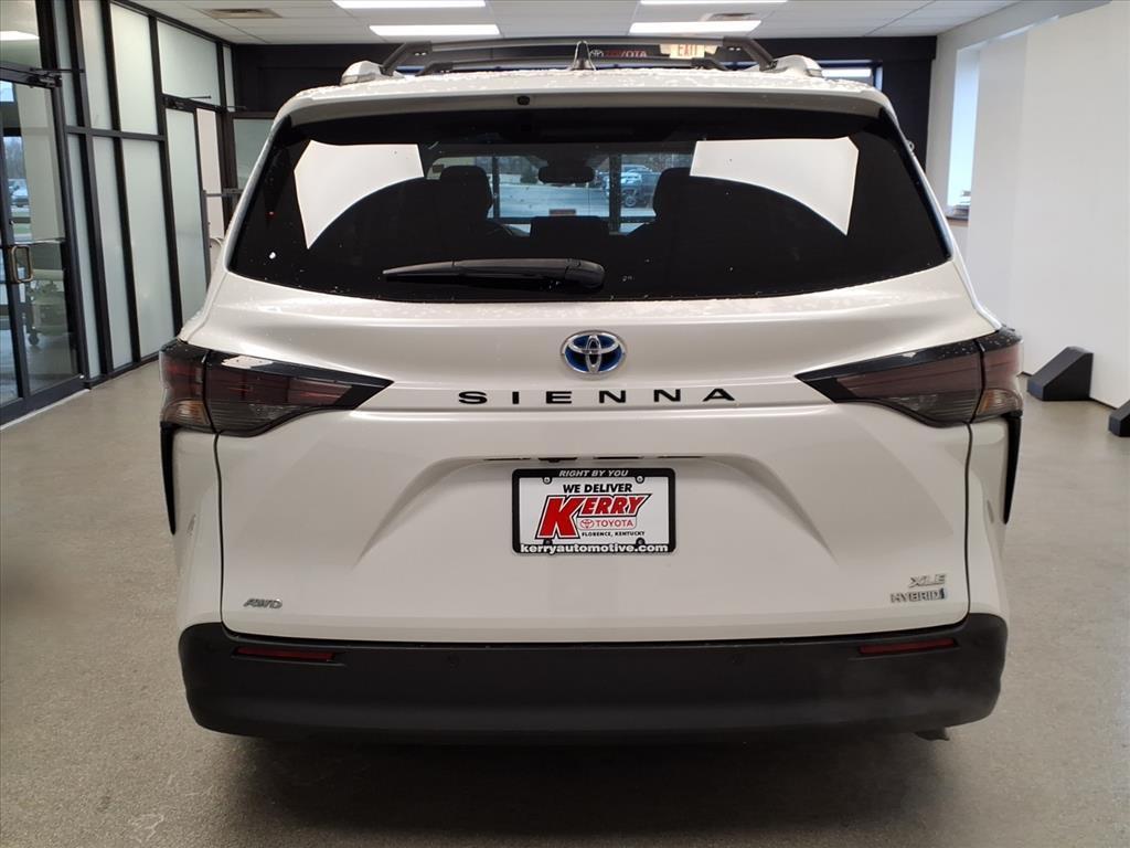 used 2023 Toyota Sienna car, priced at $38,949