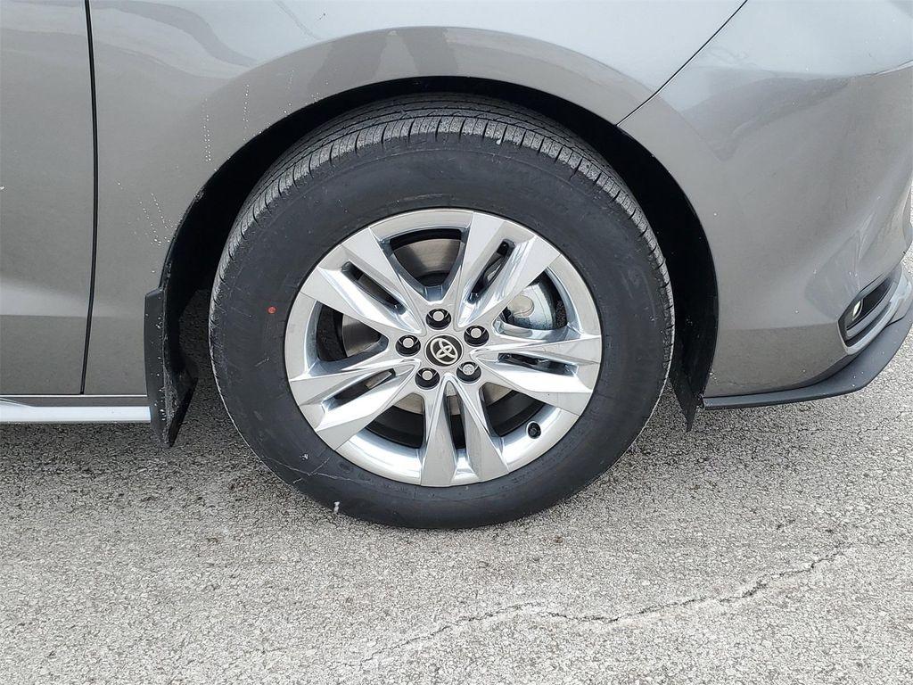 new 2026 Toyota Sienna car, priced at $51,390