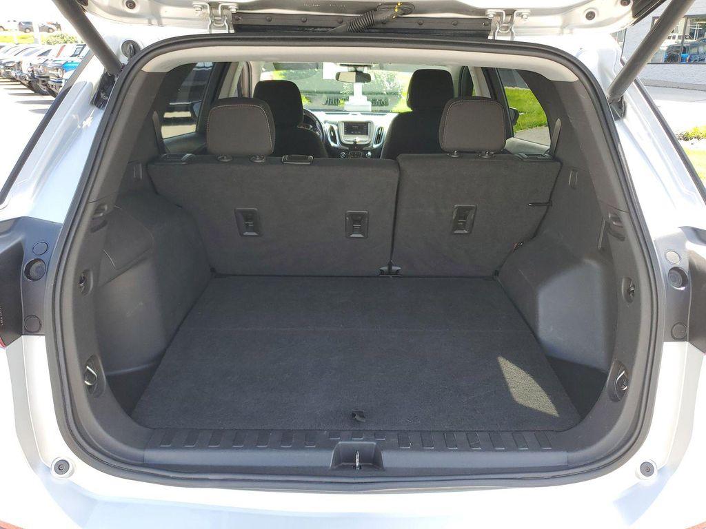 used 2021 Chevrolet Equinox car, priced at $18,350