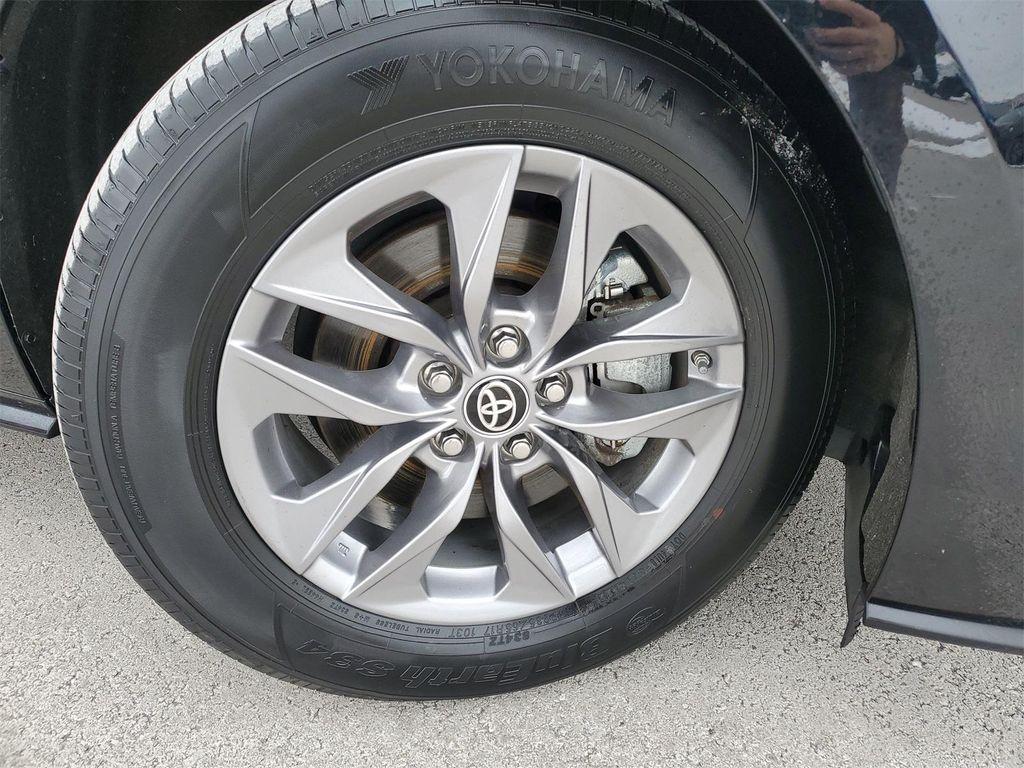 used 2023 Toyota Sienna car, priced at $36,950