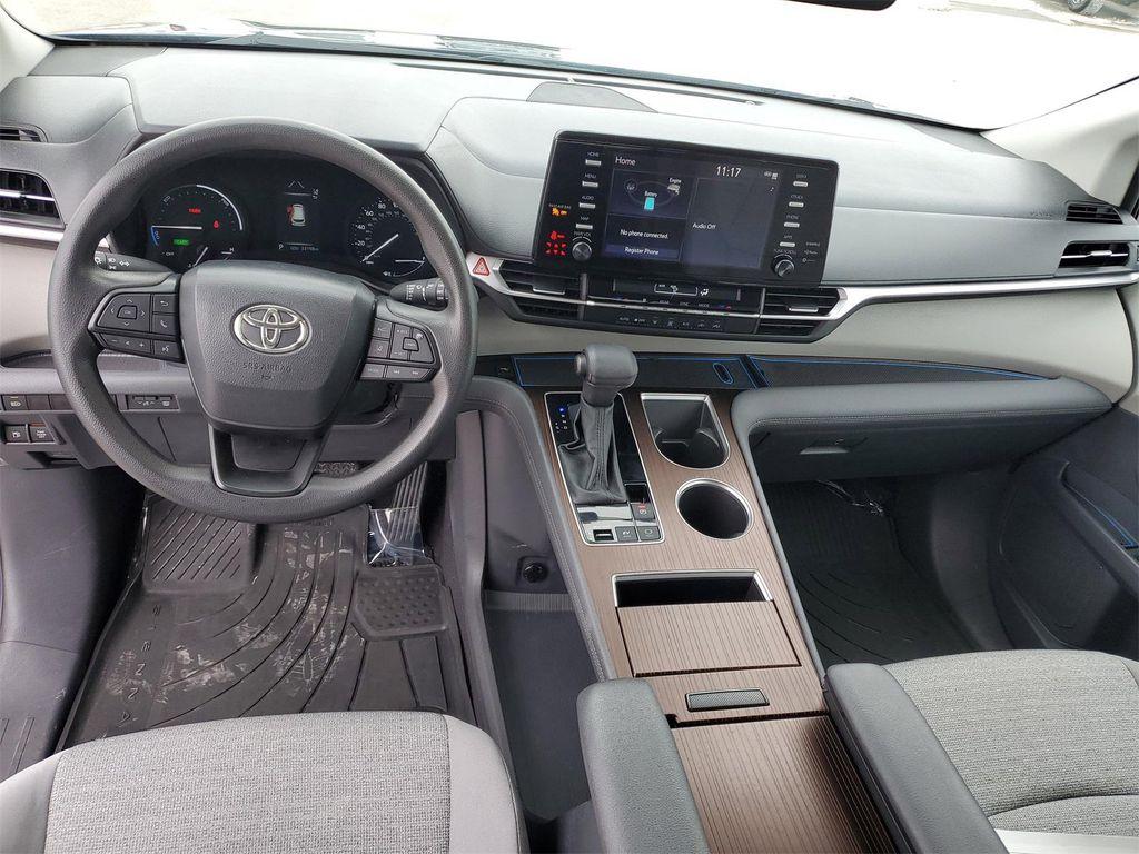 used 2023 Toyota Sienna car, priced at $36,950