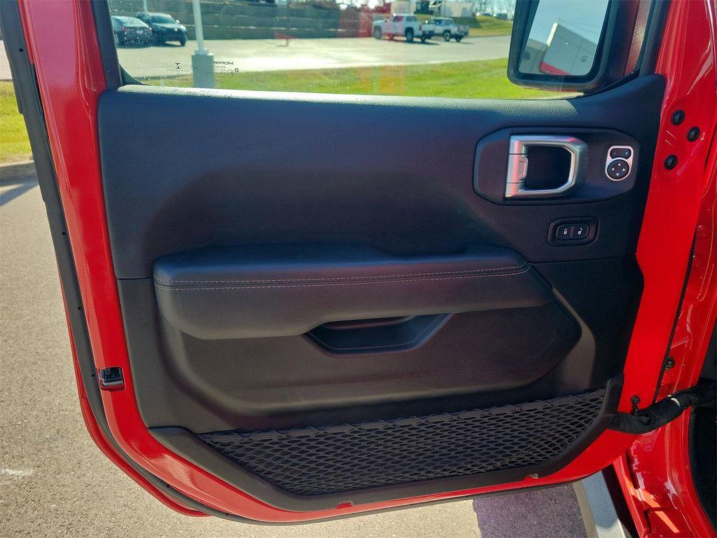 used 2022 Jeep Wrangler Unlimited car, priced at $58,950