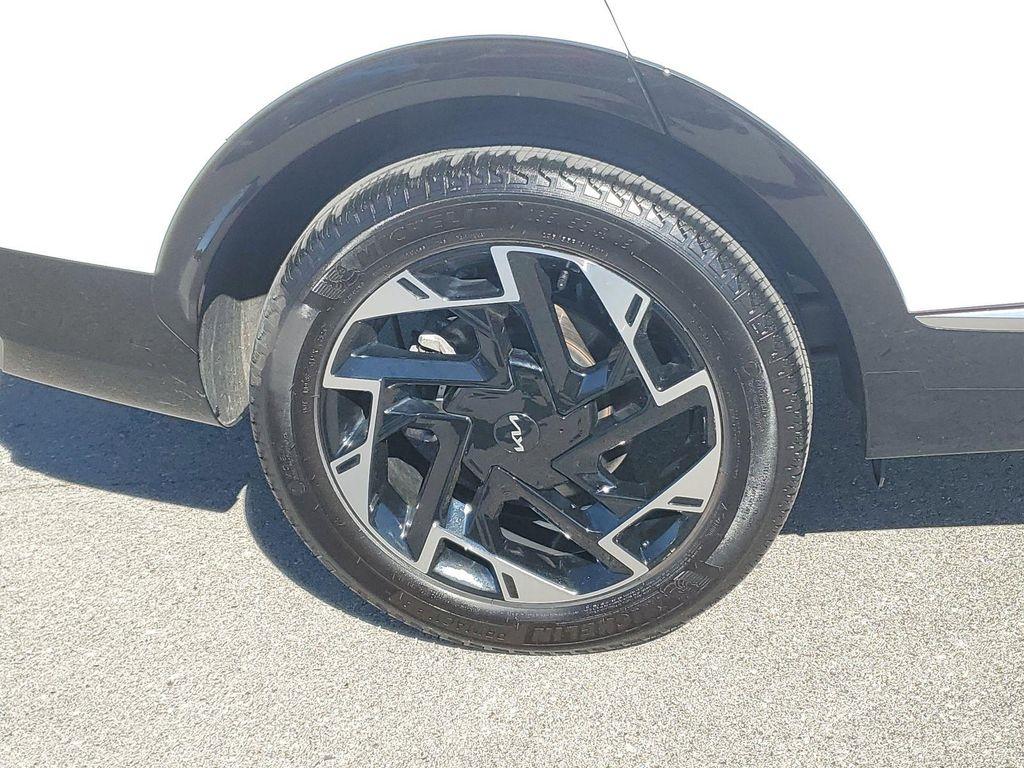 used 2024 Kia Sportage car, priced at $32,550