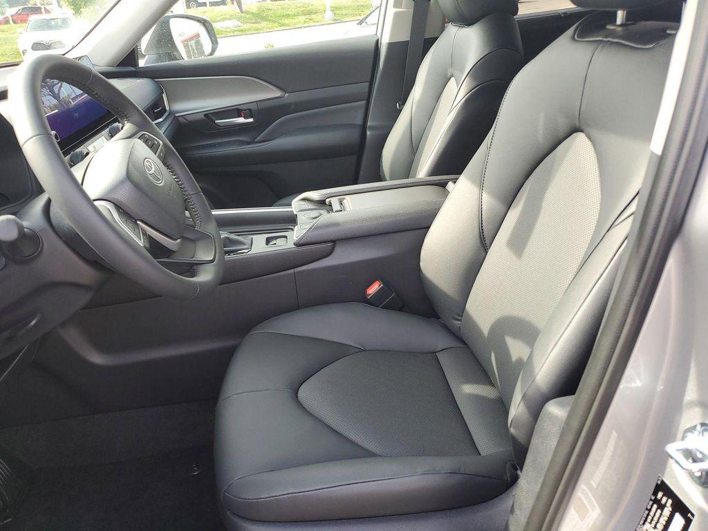 new 2026 Toyota Grand Highlander car, priced at $50,755