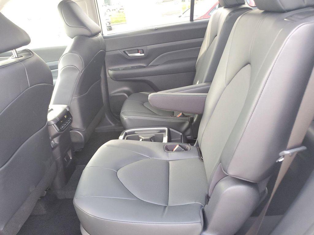 new 2026 Toyota Grand Highlander car, priced at $50,755