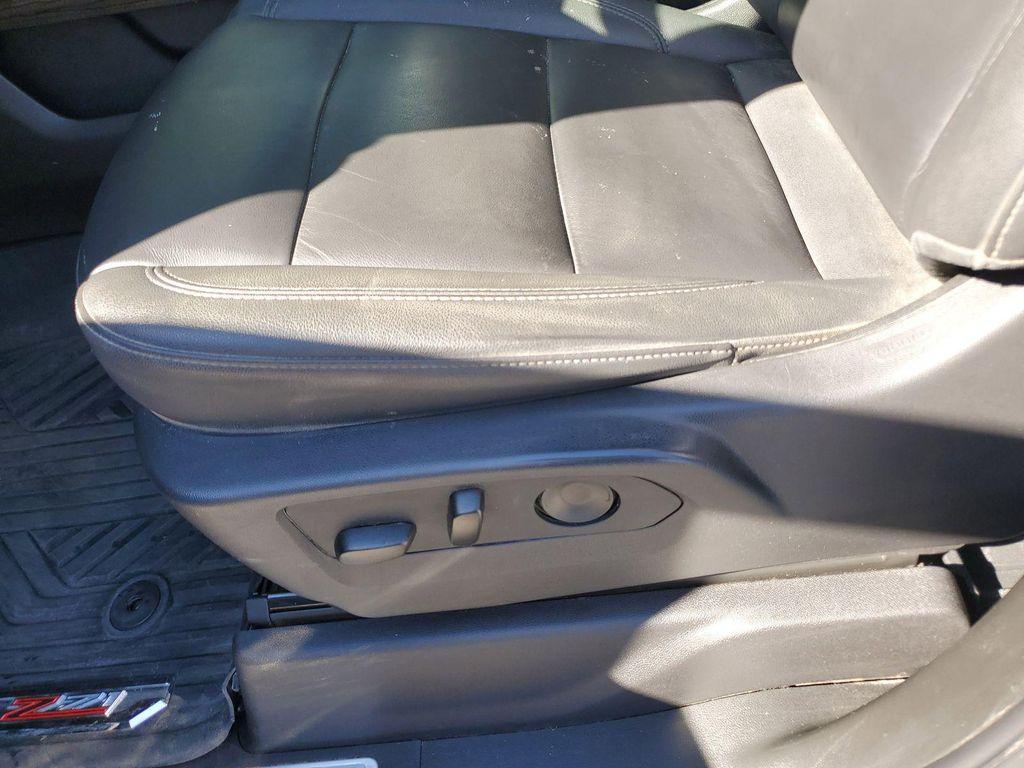 used 2025 Chevrolet Silverado 2500 car, priced at $60,950