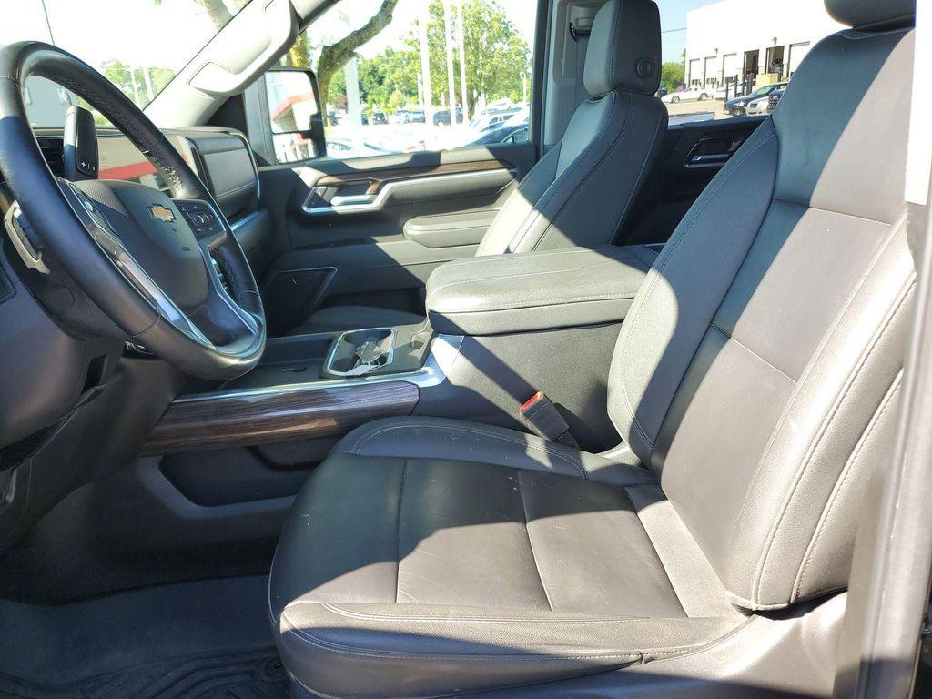 used 2025 Chevrolet Silverado 2500 car, priced at $60,950