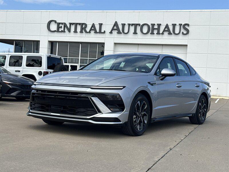 used 2025 Hyundai Sonata car, priced at $21,888