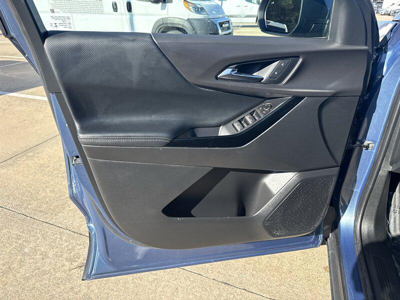 used 2026 Chevrolet Equinox car, priced at $25,888