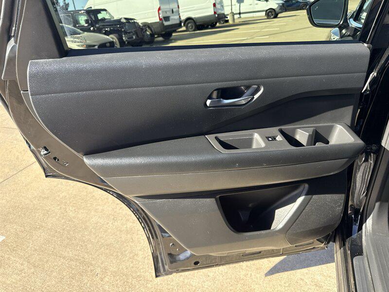 used 2022 Nissan Pathfinder car, priced at $21,888