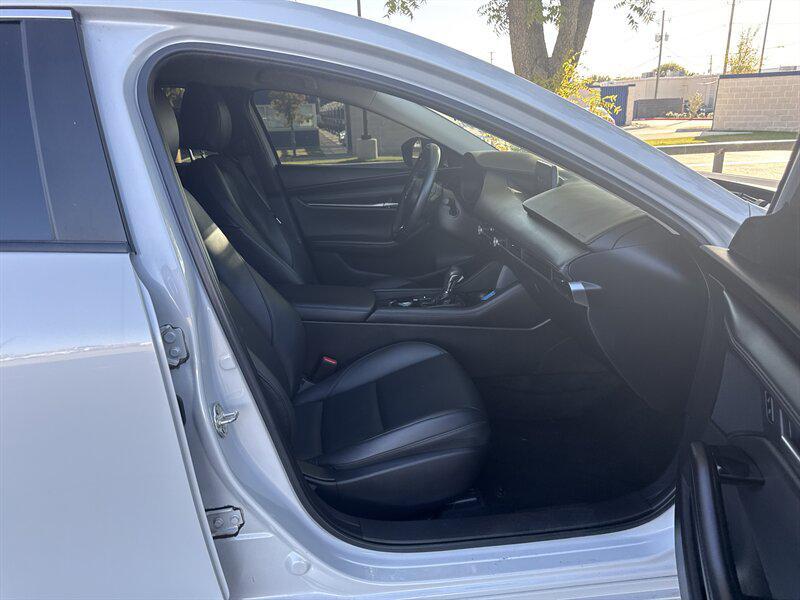 used 2024 Mazda Mazda3 car, priced at $18,888