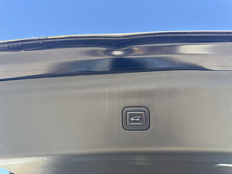 used 2023 Buick Enclave car, priced at $23,888