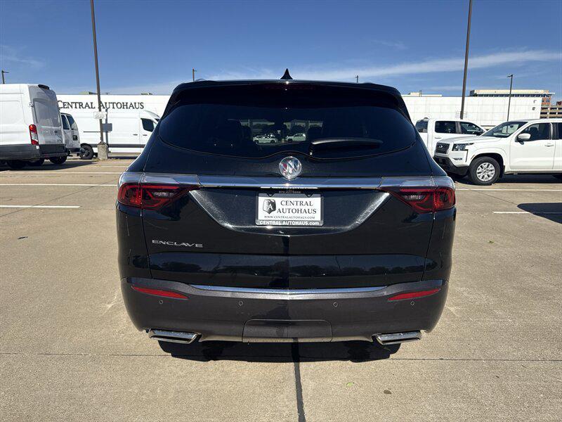 used 2023 Buick Enclave car, priced at $23,888