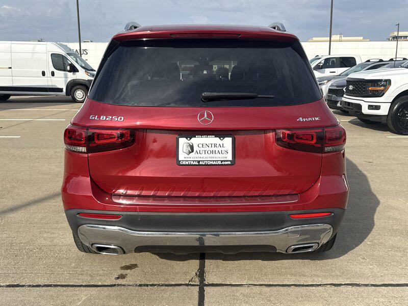 used 2021 Mercedes-Benz GLB 250 car, priced at $22,888