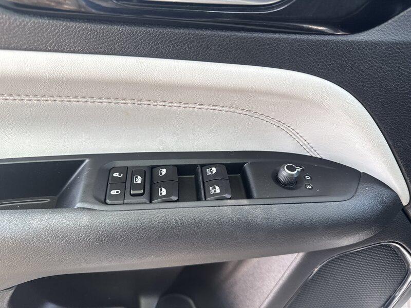 used 2025 Jeep Compass car, priced at $23,888