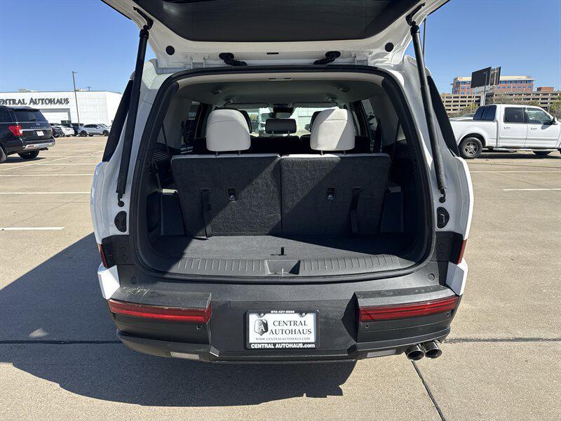 used 2026 Hyundai Santa Fe car, priced at $27,888