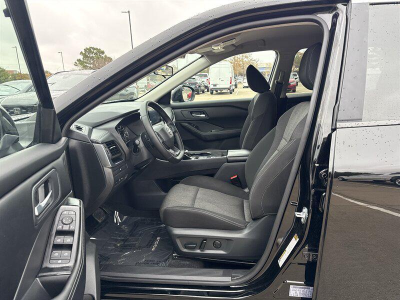 used 2025 Nissan Rogue car, priced at $22,888