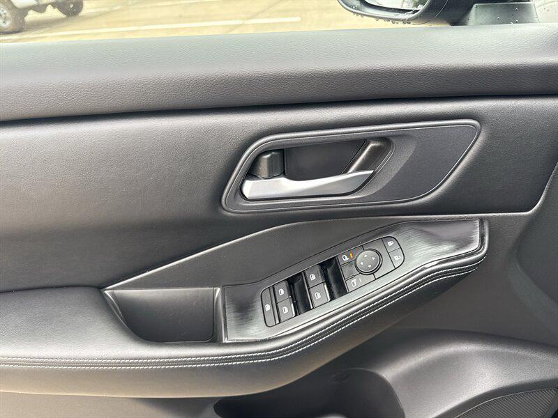 used 2025 Nissan Rogue car, priced at $22,888