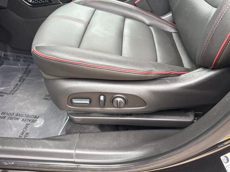 used 2025 Chevrolet TrailBlazer car, priced at $19,888