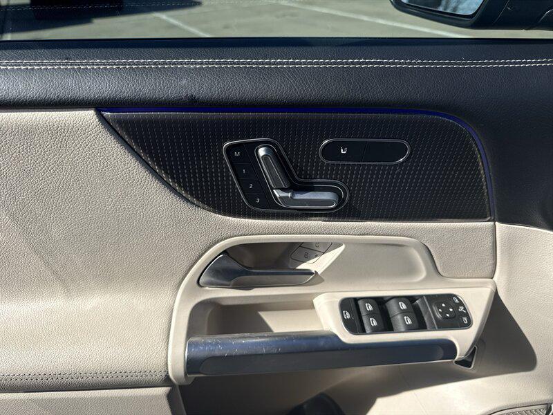 used 2022 Mercedes-Benz GLB 250 car, priced at $26,888